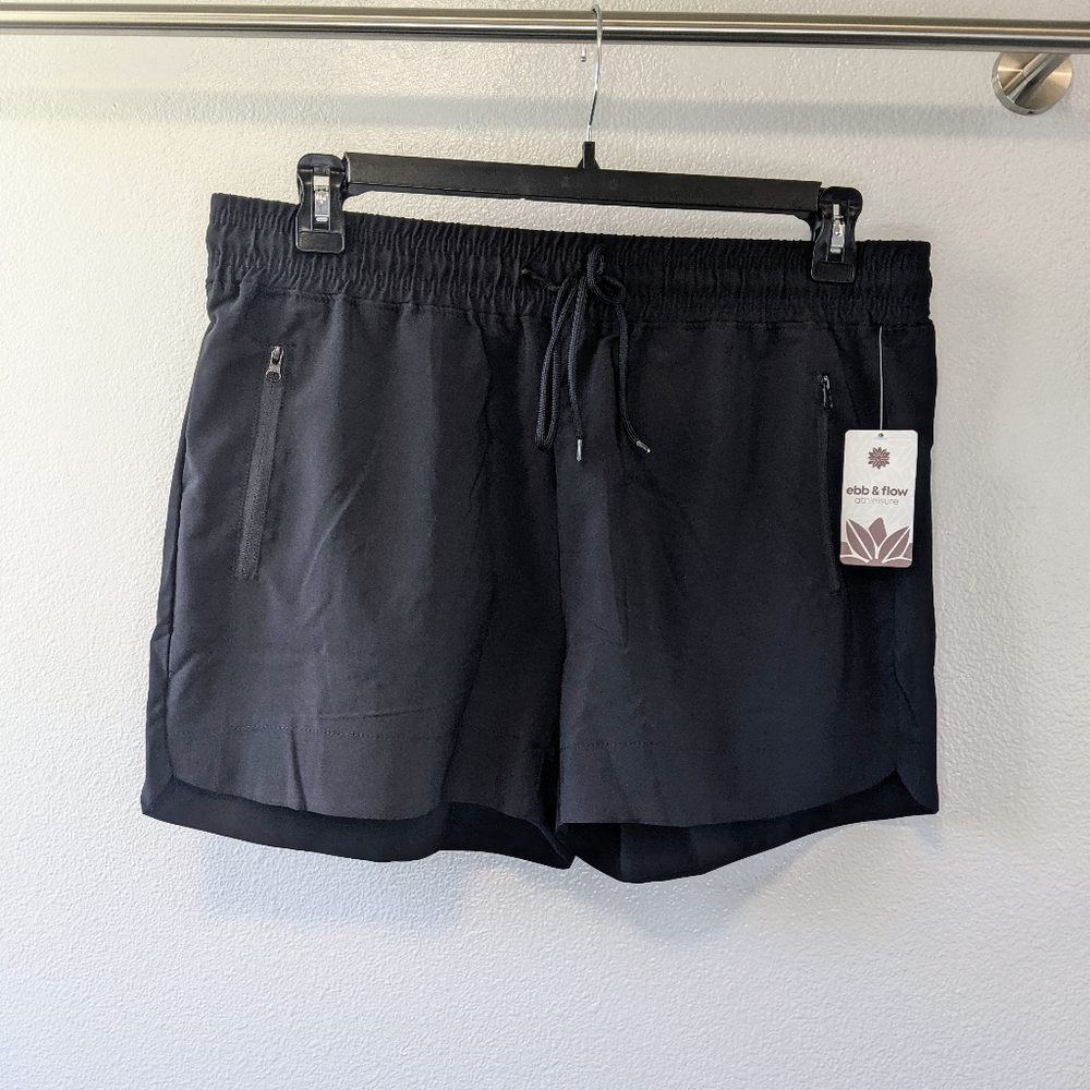 Ebb & Flow Active Shorts Women's L